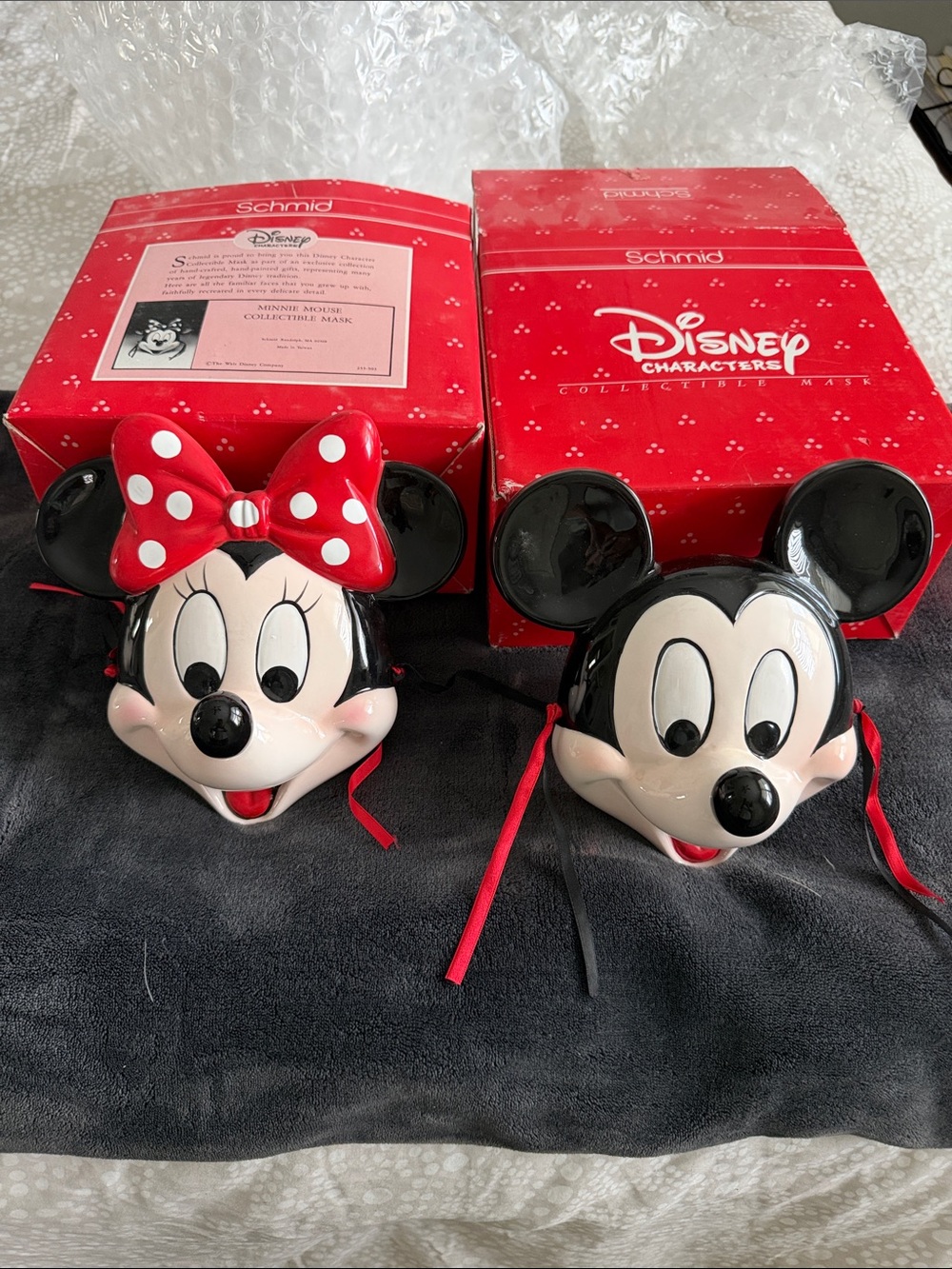 Schmid Disney Minnie & Mickey Ceramic Wall Masks - Red and Black in original box